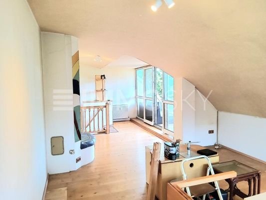 Loft mit Kamin und Dachterrasse