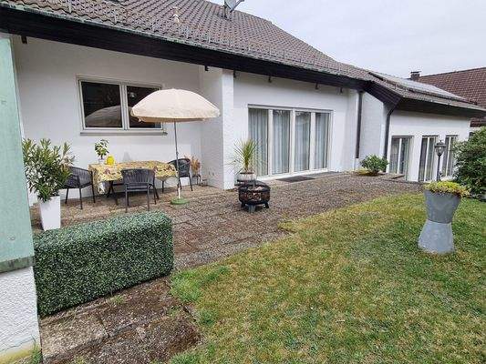 Südansicht mit 2 Terrassen