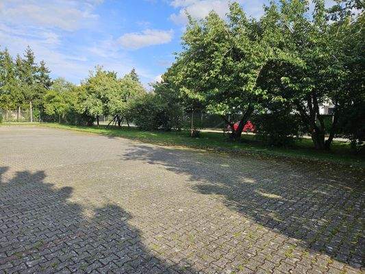 Weitere Stellplätze