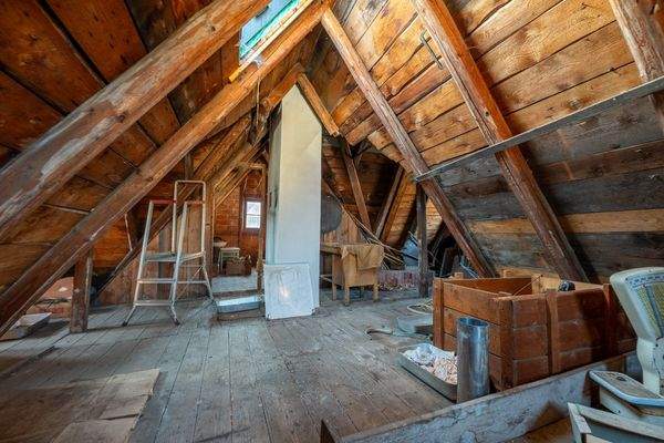 Dachboden Vorderhaus