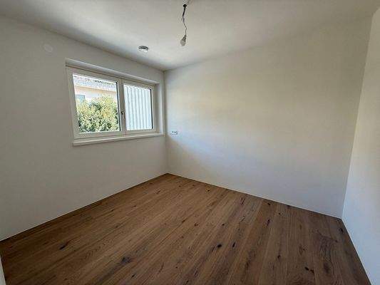 Brixen-Neubau-Luxus-Penthous-Immobilien-Plose-Wohnung-Garten-Wandern-Berge-Stadt-Bischofsstadt-White-Residence-Bressanone-Nuova Costruzione-Attico-di-lusso-Immobili-Plose-Appartamento-Giardino-Escursioni-Montagna-Città-Città Vescovile-Residenza Bianca