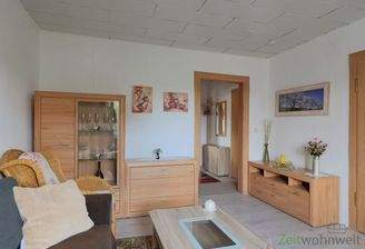 Blick ins Wohnzimmer