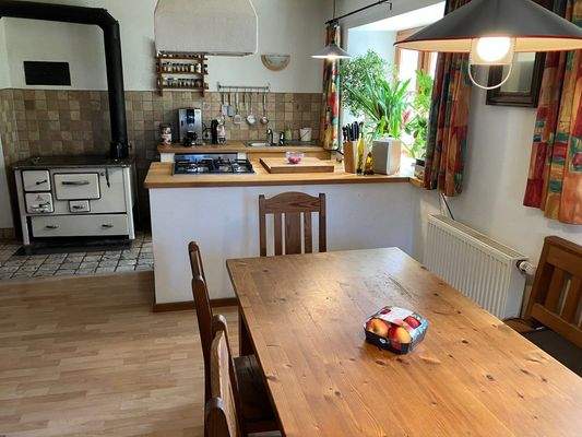 Essbereich mit Küche