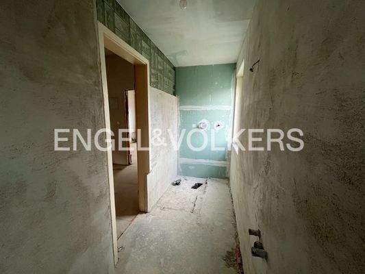 EV - Badezimmerrohbau im OG