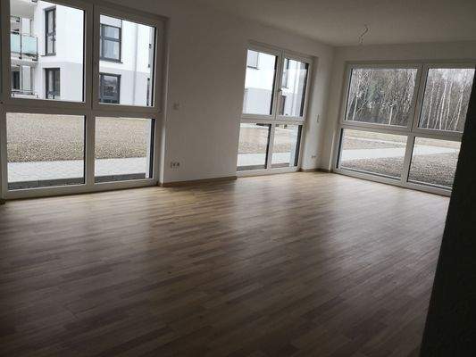 Wohn- und Esszimmer.jpg