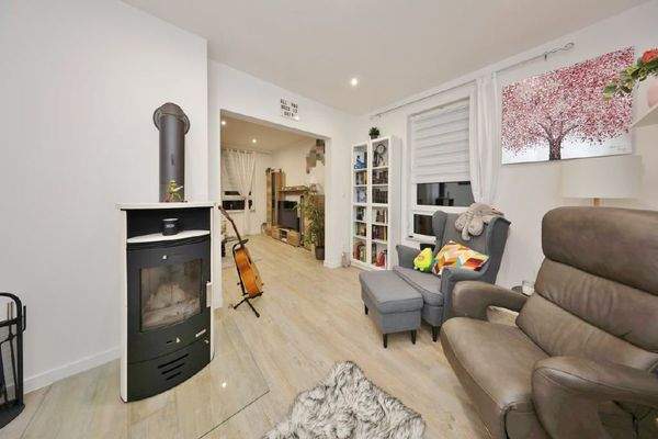 Wohnzimmer mit Kaminofen