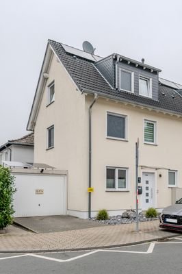 Vorderansicht des Hauses