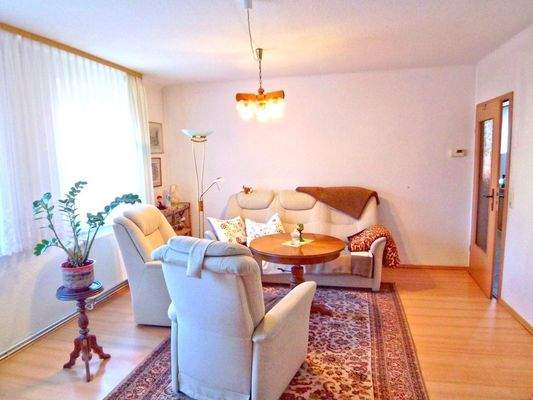 Erdgeschoss-Wohnzimmer