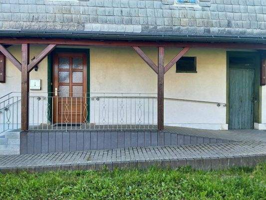 Eingang zum Wohnhaus