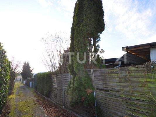 Weg zu den einzelnen Parzellen