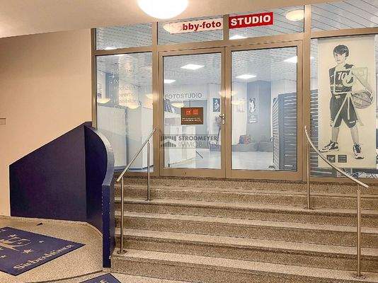 Eingang Gewerbefläche