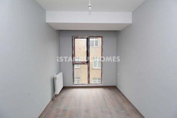 Apartment Close to Buyukdere Avenue and Metro in Kagithane