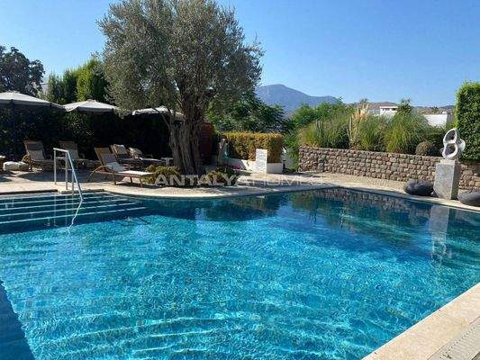 Furnished Flat with a Sea-View Terrace in Bodrum Türkbükü