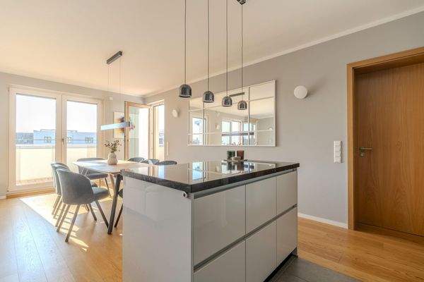 Hochwertige Einbauküche