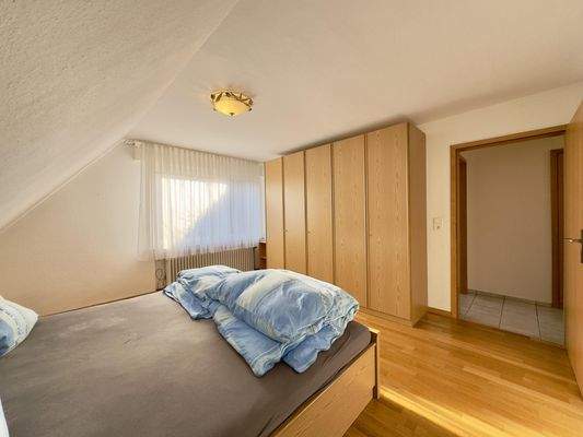 Elternschlafzimmer DG