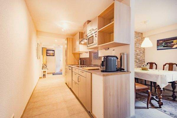 Offener Küchen- und Essbereich