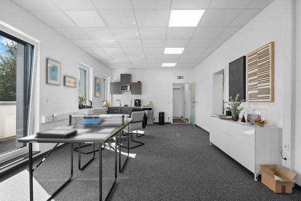 5Plus Immo Gewerbeobjekt Miete Würselen