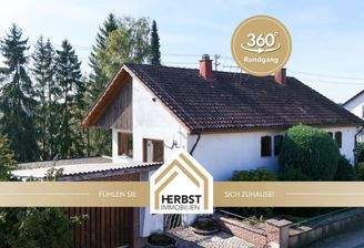 Hauseingang & Garage