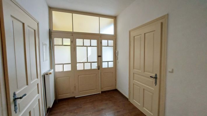 Wohnung 1_EG_1_Flur.jpg