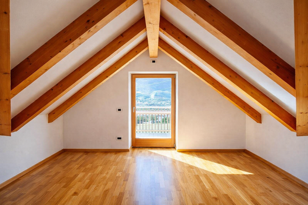 Attikawohnung-Brixen-Bressanone-Penthouse-Hobby-Plose-Skiegebiet-Sciare-Stadt-Città