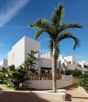 Detached Houses Meters from Beach in Mar de Pulpi Almería