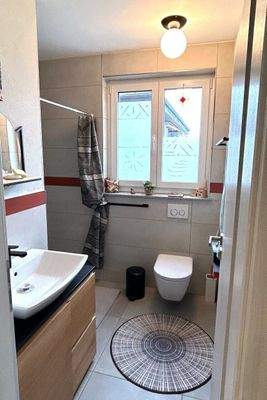 Das Bad/WC im EG