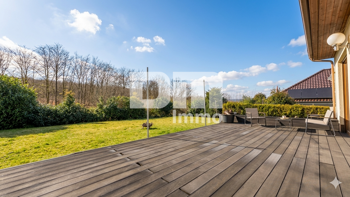 EG Terrasse / Gartenbereich