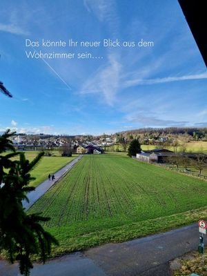 Blick aus dem Wohnbereich