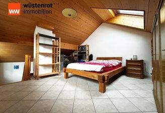 Schlafzimmer 2 Galerie: Offenes Dach, klares Licht – ein Rückzugsort mit Raum zum Durchatmen