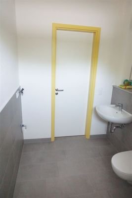 Duschbad I mit WC Bild III