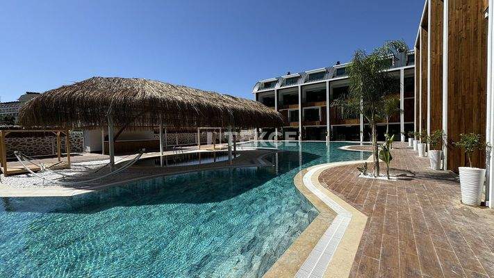 Elegant Real Estate Near the Sea in Alanya Konaklı