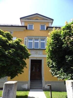 Haupteingang von Seestraße her..JPG