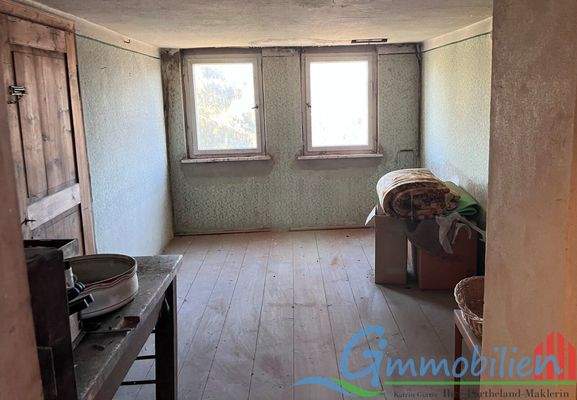 Dachboden-Möglichkeit zum Ausbau