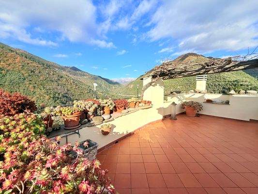 AT_468_TERRA_ITALIA_IMMOBILIEN_LIGURIEN_MONTALTO_R