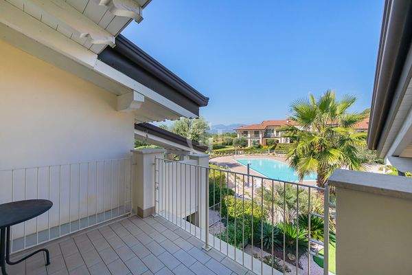 Terrasse des Zimmers_1