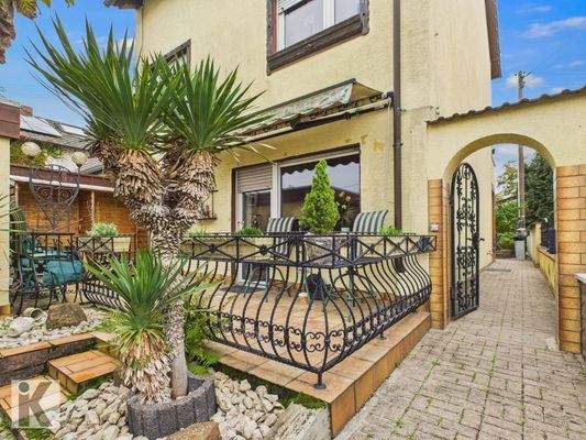 Terrasse Vorderer Bereich