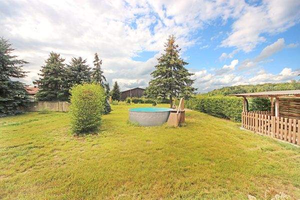 Blick auf das Grundstück