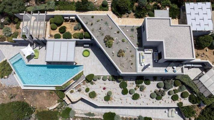 Kreta, Kokkino Chorio: Traumvilla mit makelloser Aussicht mit einer privaten Bucht zu verkaufen