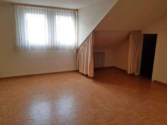 Schlafzimmer, DG.jpg