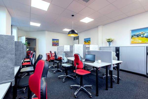 Schreibtisch mieten bei ecos work spaces München