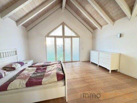 F39E5B82-DC92-4161-8AED-4B3FA5710131_4_5005_c