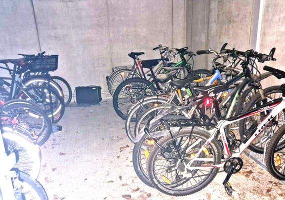 Fahrrad -  Abstellraum.jpg