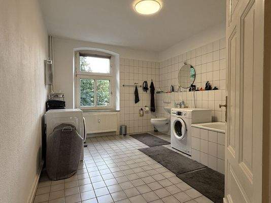 Badezimmer 1.OG vorne