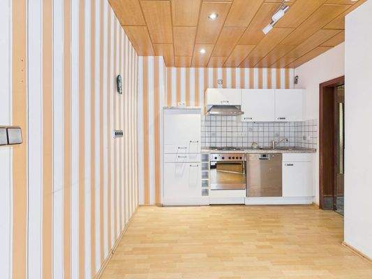 Küche mit Einbauküche EG