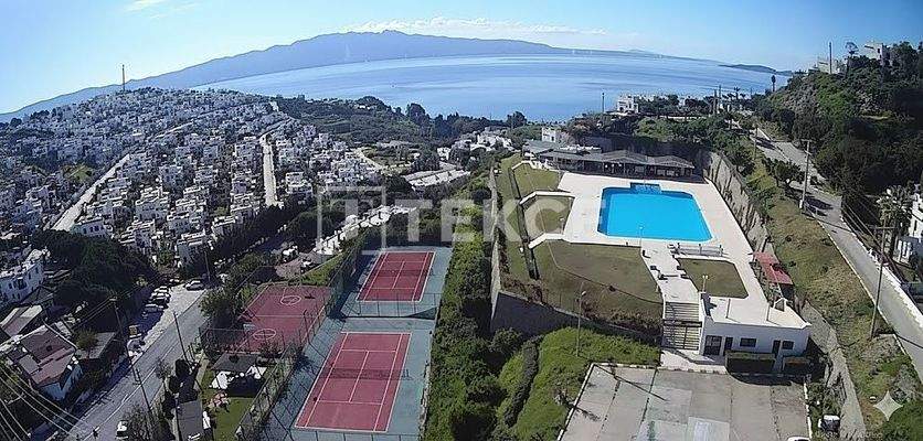 Sea View Villa in a Complex with Private Beach in Bodrum