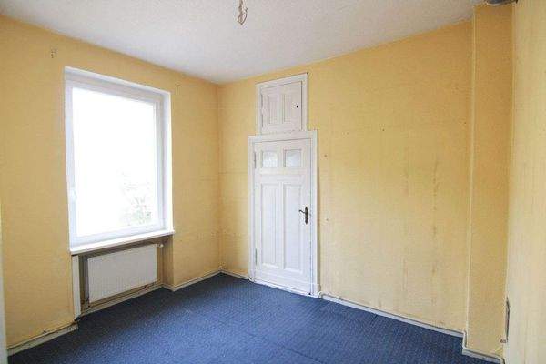 Hofseitiges Zimmer 2