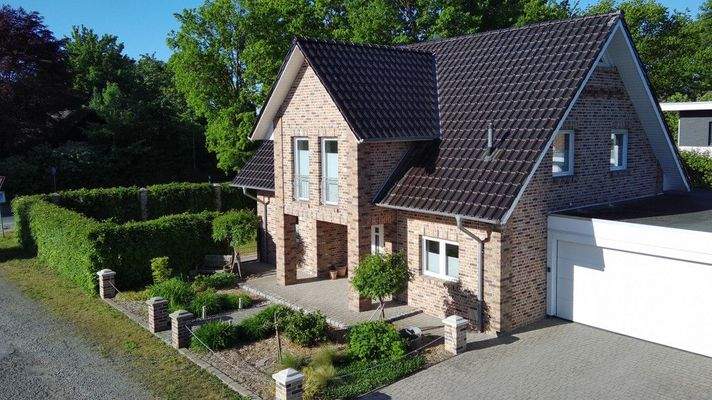 V1599 Nord-Ost-Ansicht