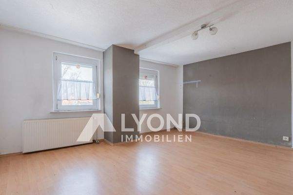 OG Nebenhaus Schlafzimmer