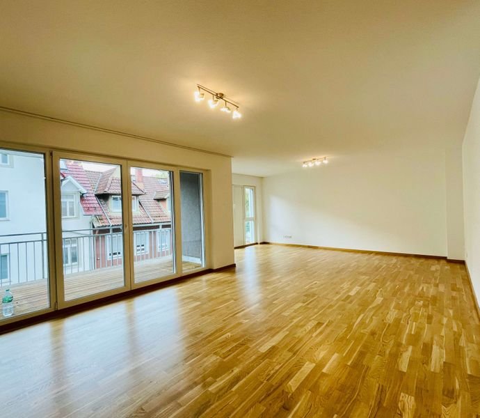 Helle zwei Zimmer Wohnung in Baden-Baden