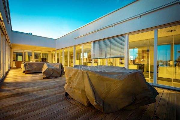 Innenliegenden Terrasse